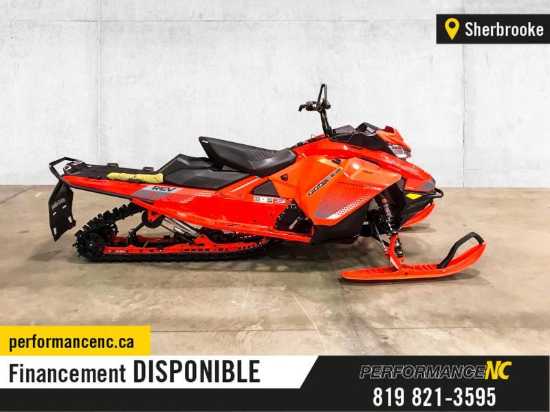 Backcountry X-RS 850 E-TEC