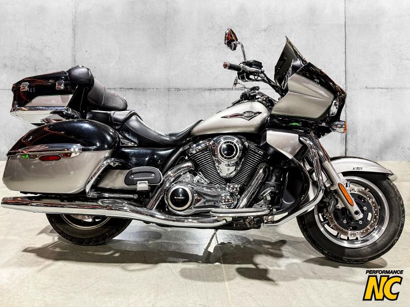 Moto Kawasaki VN1700 2016