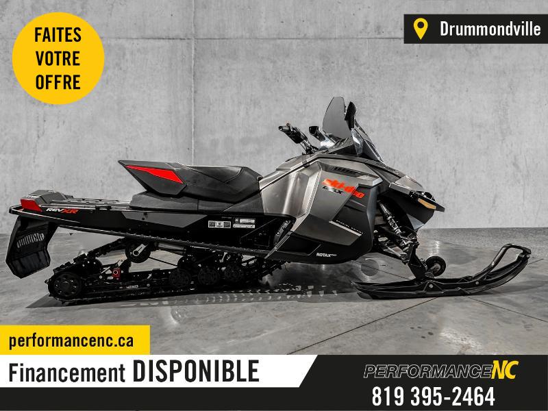 Motoneige SKI-DOO GSX SE 1200 4-TEC 2015