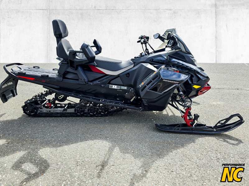 Motoneige SKI-DOO RENEGADE ADR w/ ENDURO Pkg 900 ACE 2025