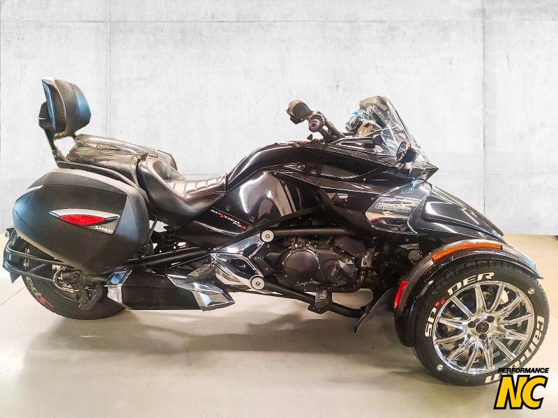 Spyder CAN-AM F3 SM6 2015
