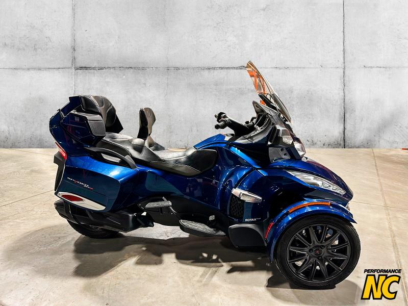 Spyder CAN-AM SPYDER RT-S SE6 2016
