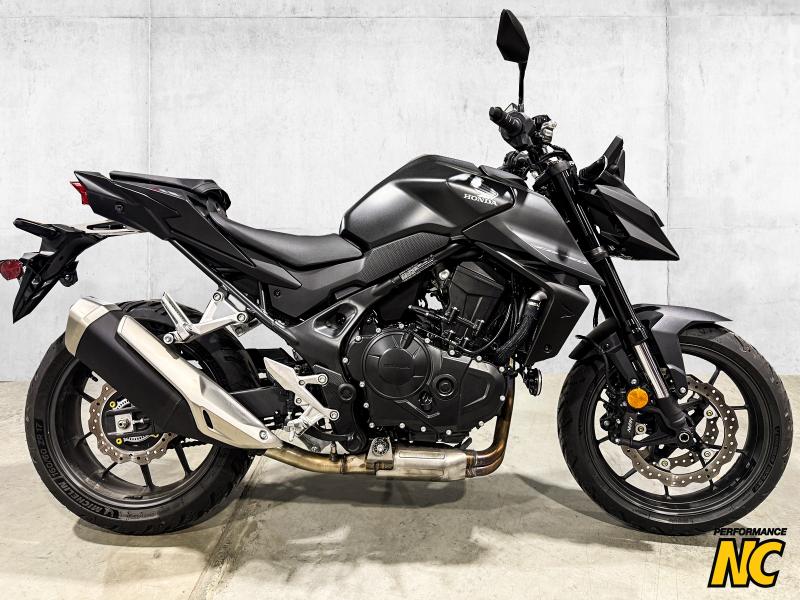 Moto HONDA CB750 2025