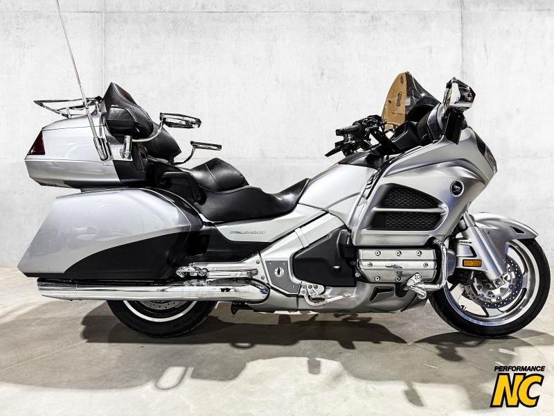 Moto HONDA GL1800 2013