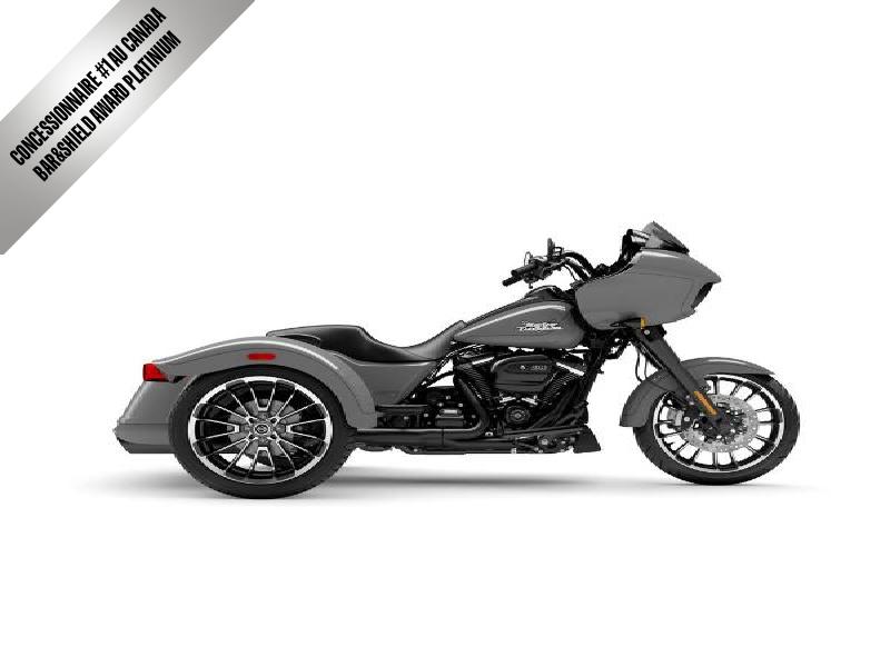 Moto Harley-Davidson Road Glide 3 / fini noir 2025
