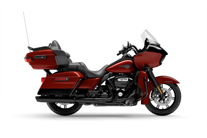 Moto Harley-Davidson Road Glide Limited / fini noir 2024