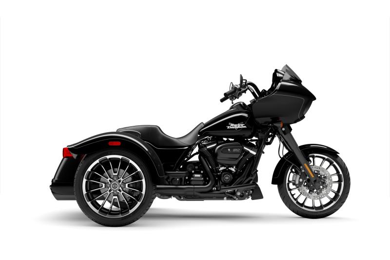 Moto Harley-Davidson Road Glide3 / fini noir 2024