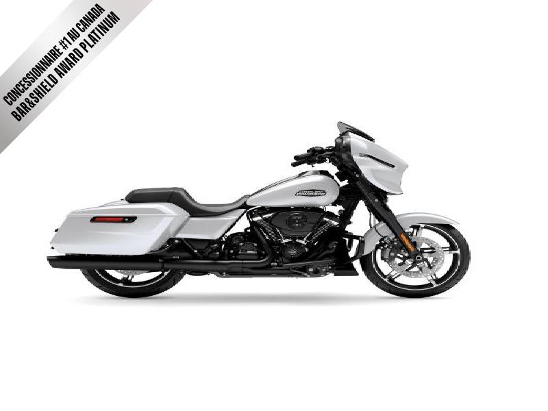 Moto Harley-Davidson Street Glide / fini noir 2025