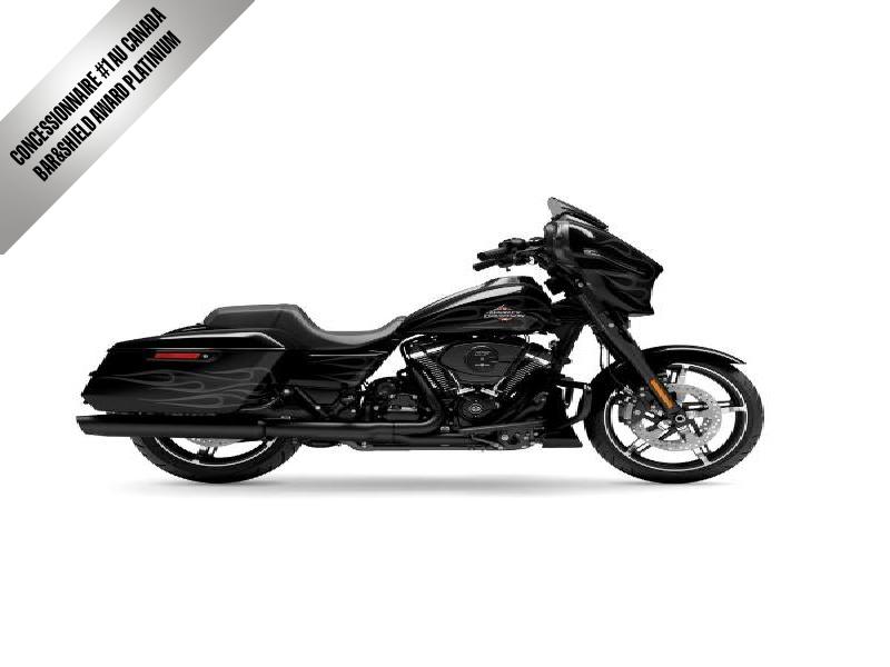 Moto Harley-Davidson Street Glide / fini noir 2025