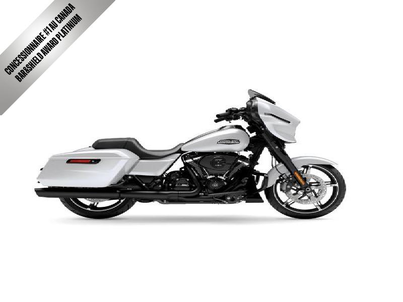 Moto Harley-Davidson Street Glide / fini noir 2025