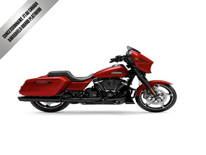 Moto Harley-Davidson Street Glide / fini noir 2025