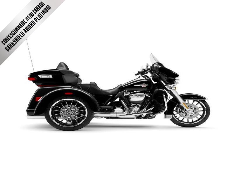 Moto Harley-Davidson Tri Glide Ultra / fini chrome 2025