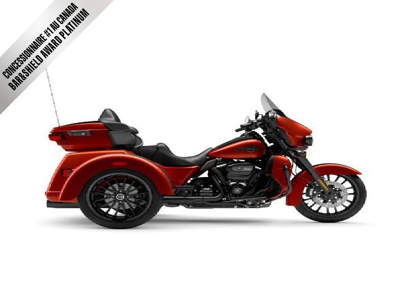 Moto Harley-Davidson Tri Glide Ultra / fini noir 2025