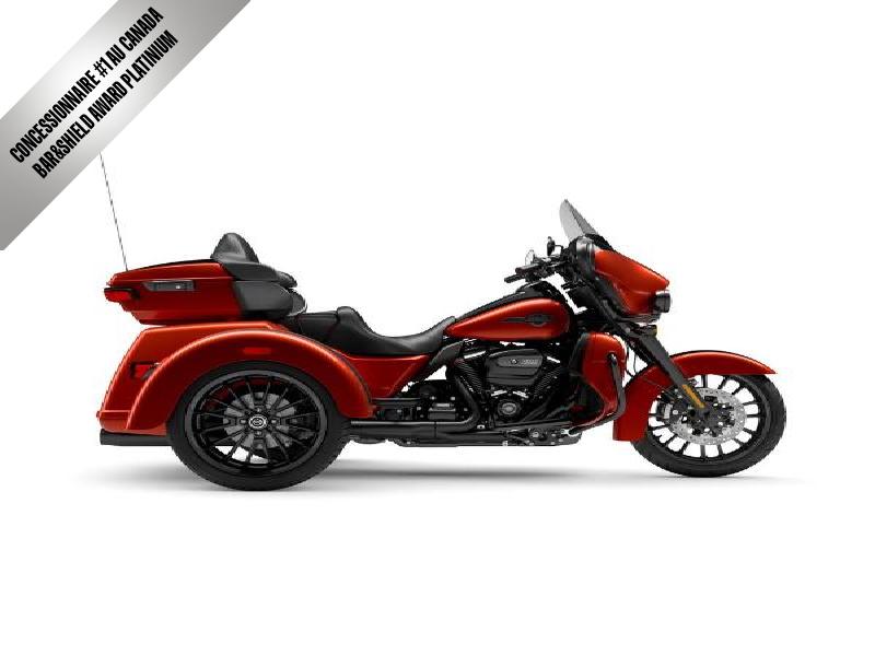 Moto Harley-Davidson Tri Glide Ultra / fini noir 2025