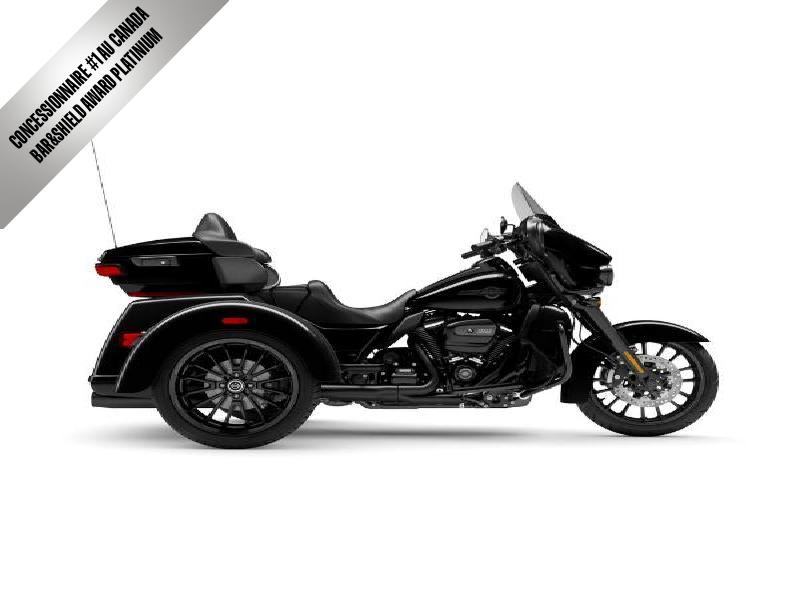 Moto Harley-Davidson Tri Glide Ultra / fini noir 2025