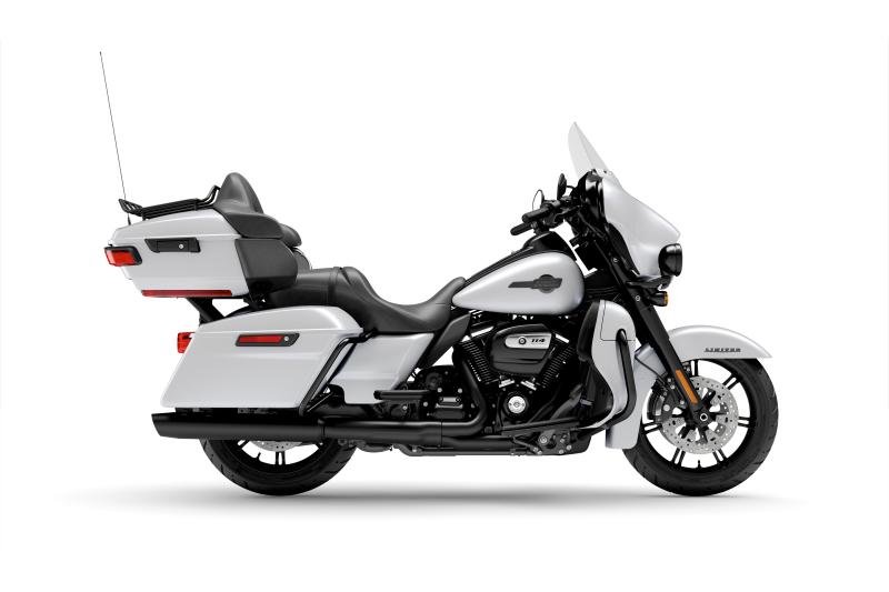 Moto Harley-Davidson Ultra Limited / fini noir 2024