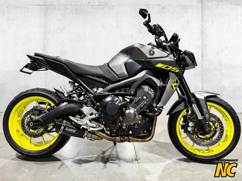 Moto Yamaha MT-09 2018