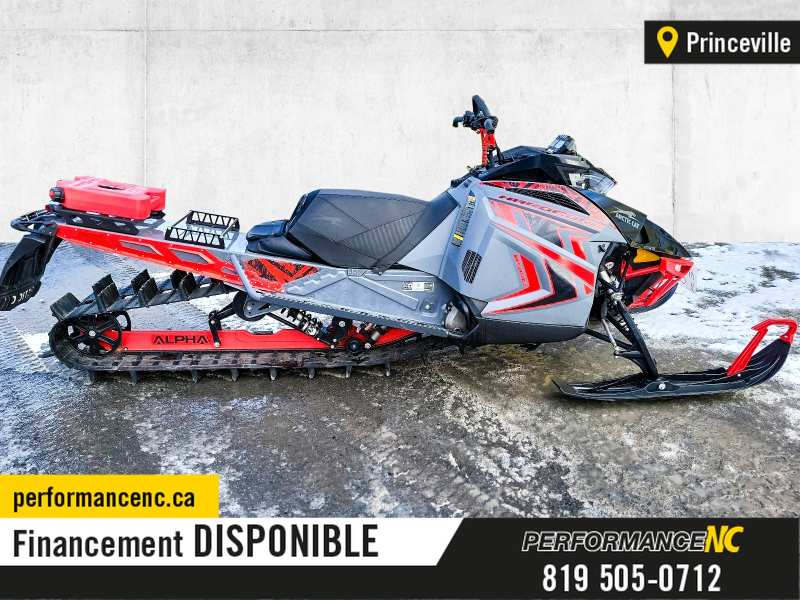 Motoneige ARCTIC CAT M8000 2020