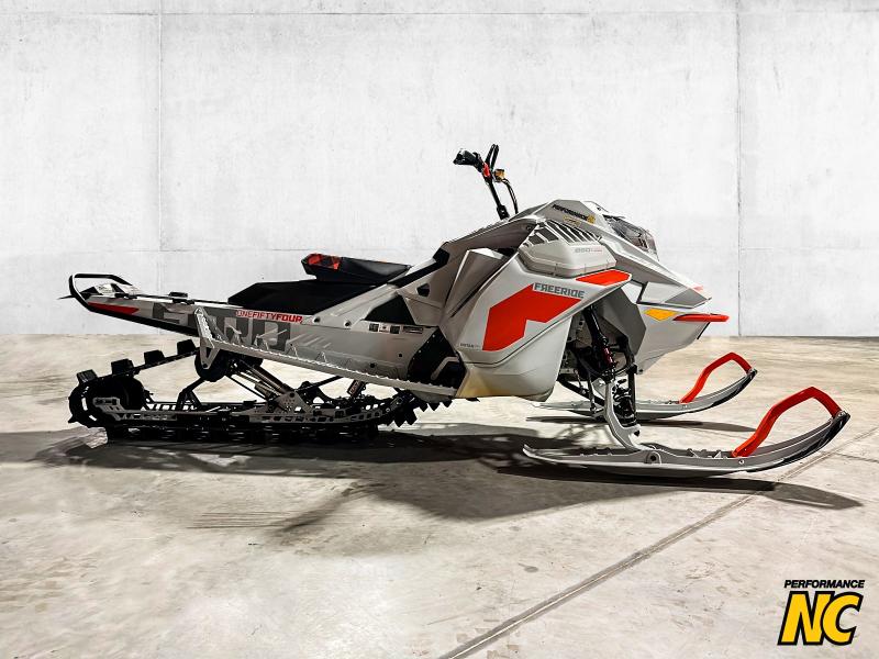 Motoneige SKI-DOO Freeride 154 850 Turbo 2021