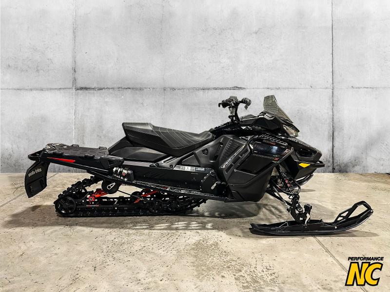 Motoneige SKI-DOO RENEGADE X 900 ACE TURBO 2021