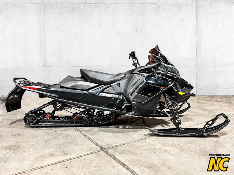 Motoneige SKI-DOO RENEGADE X 900 ACE Turbo 2024