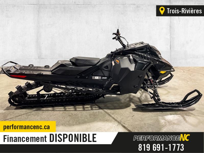 Motoneige SKI-DOO SUMMIT EDGE 154 850 E-TEC 2023