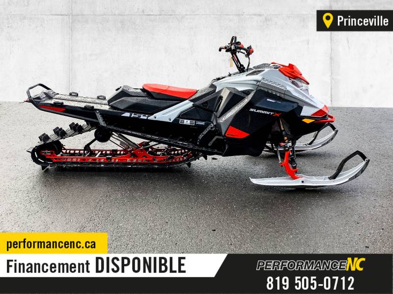 Motoneige SKI-DOO SUMMIT X w/ EXPERT PKG 154 850 E-TE 2021