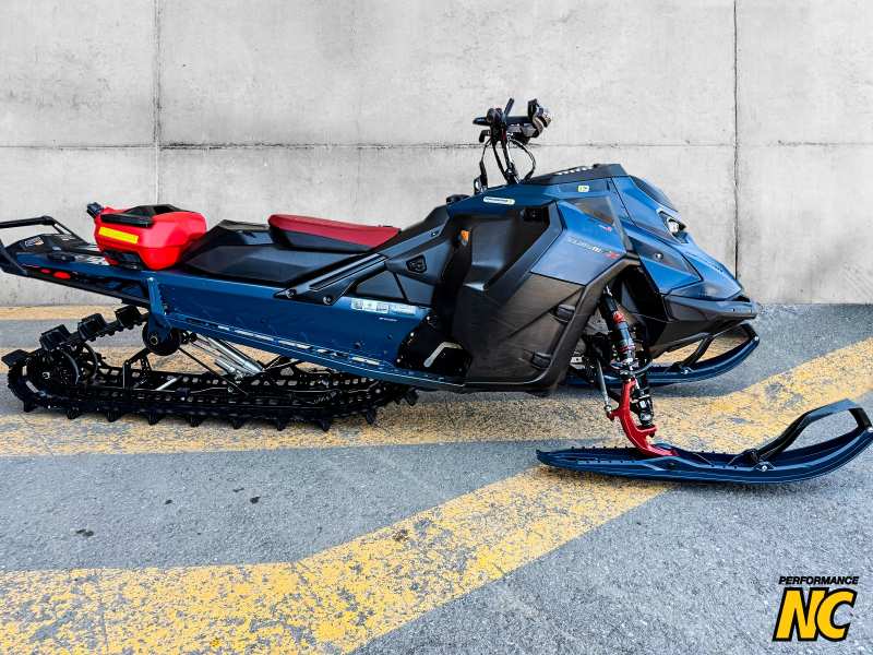Motoneige SKI-DOO SUMMIT X w/ EXPERT 154 850 E-TEC 2025