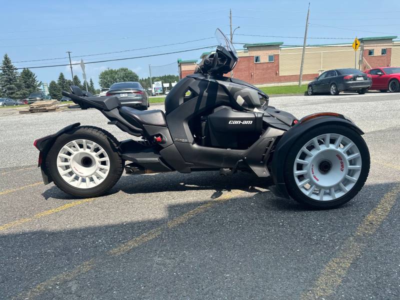 Spyder CAN-AM RYKER RALLY 900 ACE 2022