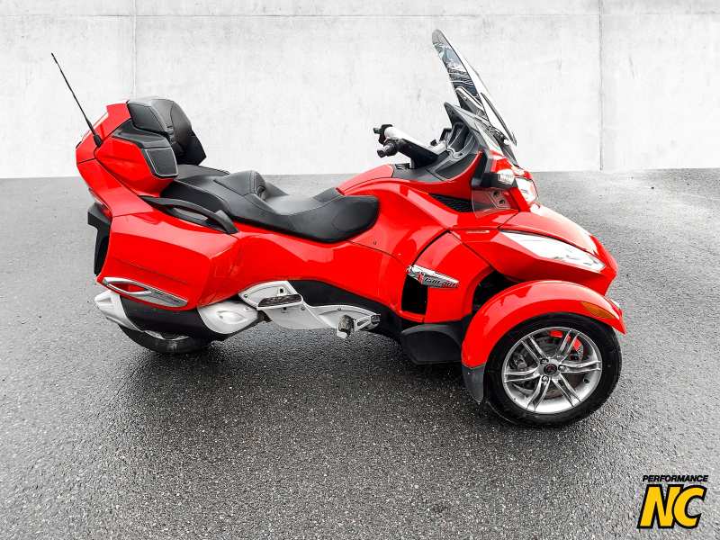 Spyder CAN-AM SPYDER RT-S SE5 ROUGE A4BG 2011