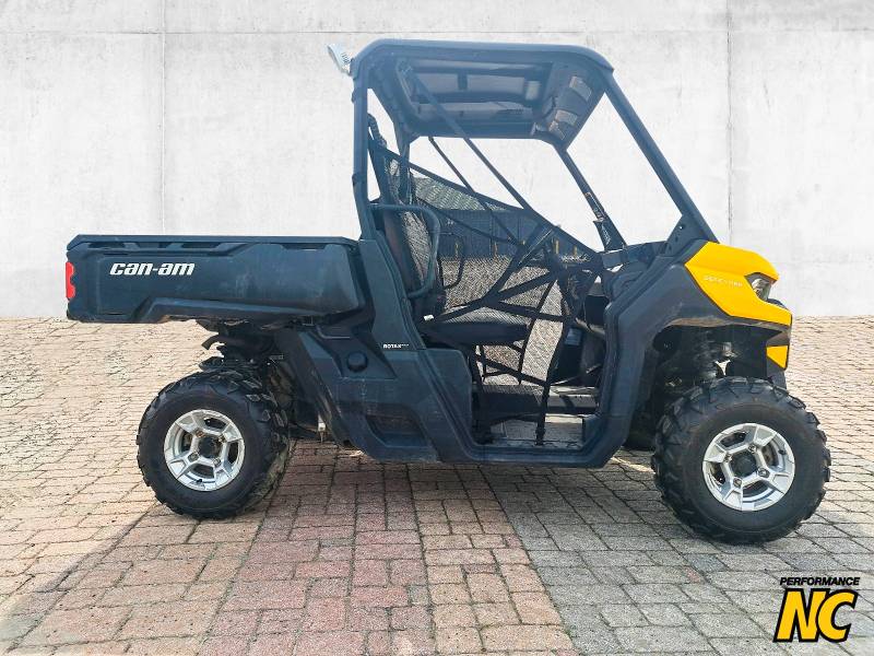 VCC CAN-AM Defender DPS HD10 2016