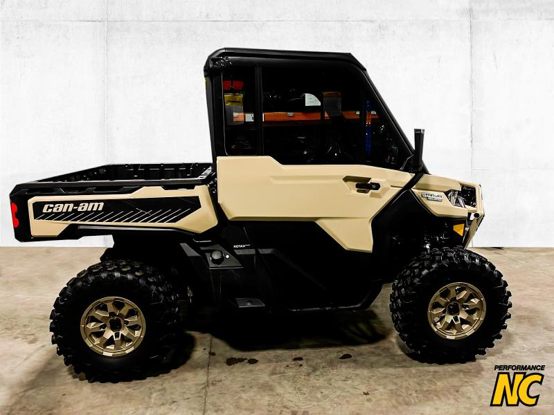 VCC CAN-AM Defender LIMITED CAB HD10 2025