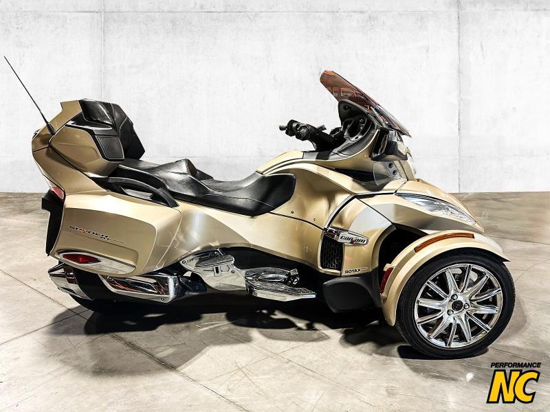 Spyder CAN-AM RT LIMITED 1330 2017