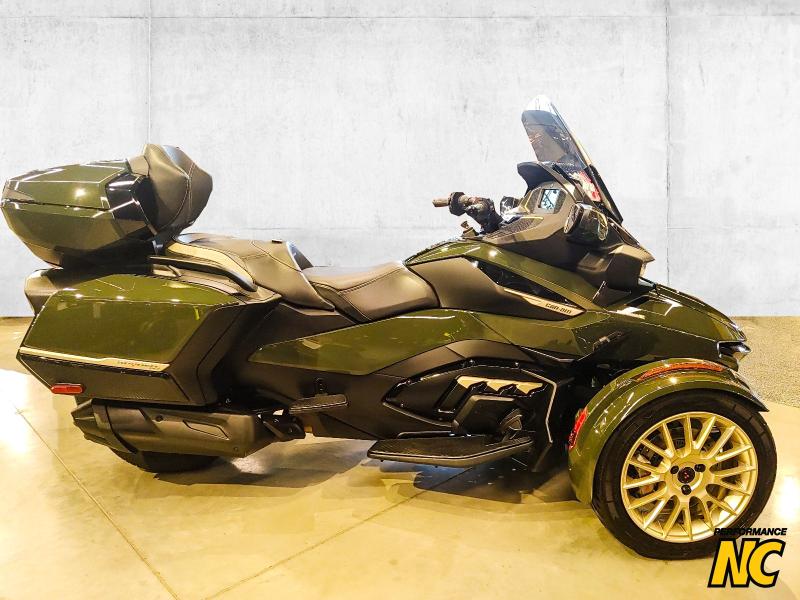 Spyder CAN-AM SPYDER RT SEA-TO-SKY SE6 2023