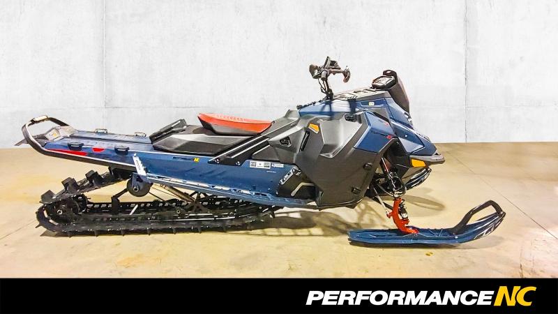Motoneige SKI-DOO SUMMIT X 154 850 E-TEC 2025