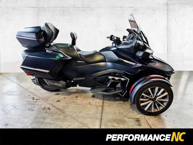 Spyder CAN-AM SPYDER RT SEA-TO-SKY SE6 2022