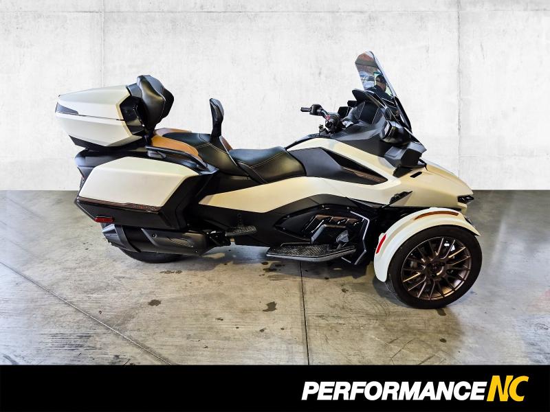 Spyder CAN-AM SPYDER RT SEA-TO-SKY SE6 2024