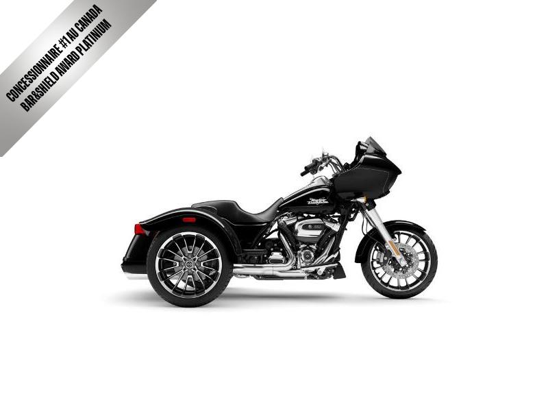 Moto Harley-Davidson Road Glide 3 / fini chrome 2025
