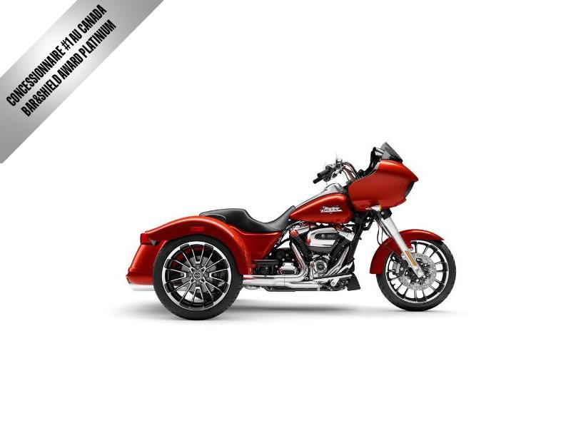 Moto Harley-Davidson Road Glide 3 / fini chrome 2025