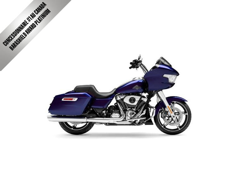 Moto Harley-Davidson Road Glide / fini chrome 2025