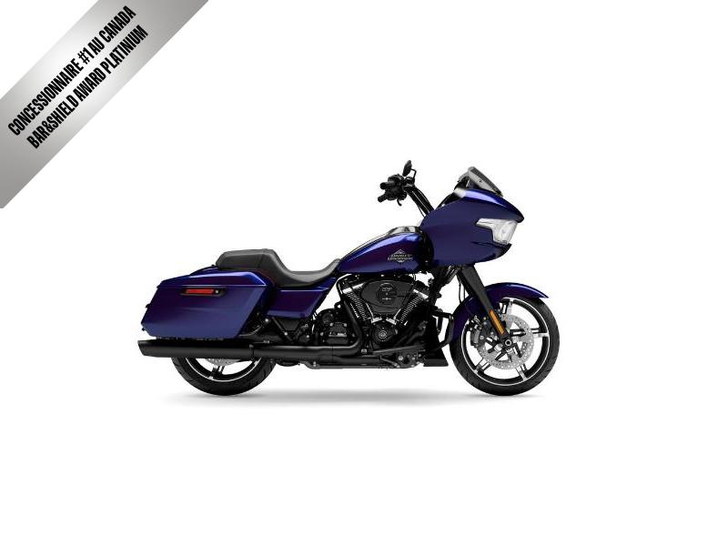 Moto Harley-Davidson Road Glide / fini noir 2025