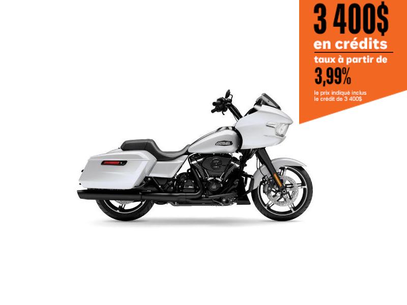 Moto Harley-Davidson Road Glide / fini noir 2025