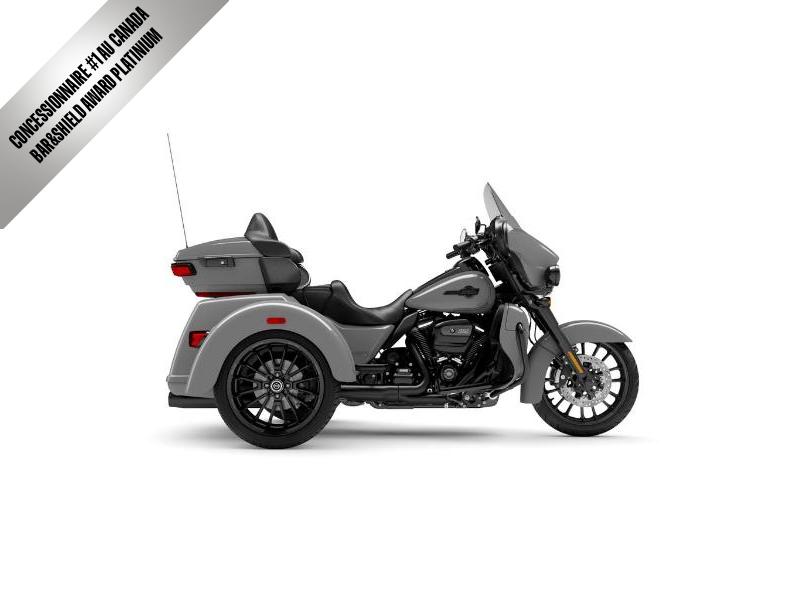 Moto Harley-Davidson Tri Glide Ultra / fini noir 2025