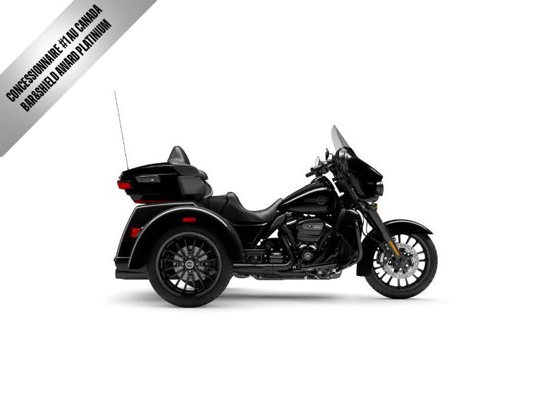 Moto Harley-Davidson Tri Glide Ultra / fini noir 2025