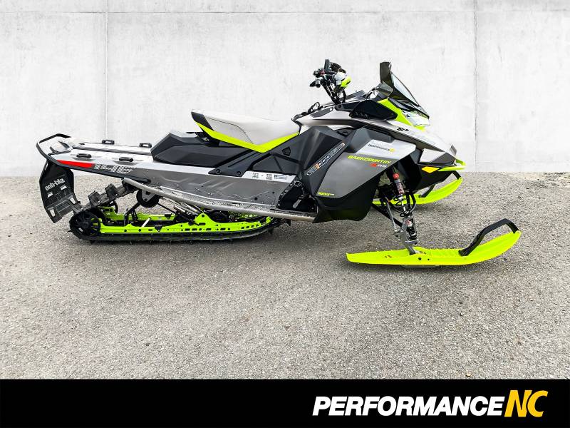 Motoneige SKI-DOO BACKCOUNTRY X-RS 850 E-TEC 2023