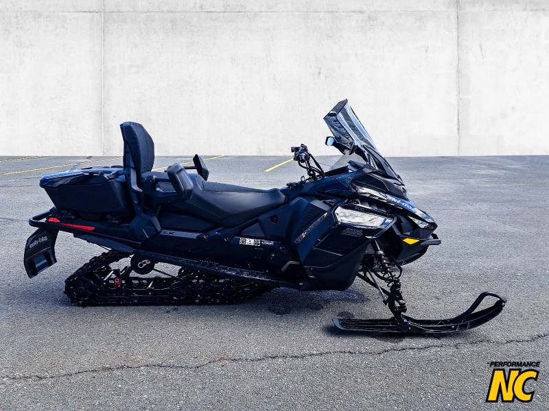 Motoneige SKI-DOO GRAND TOURING LE 900 ACE 2024