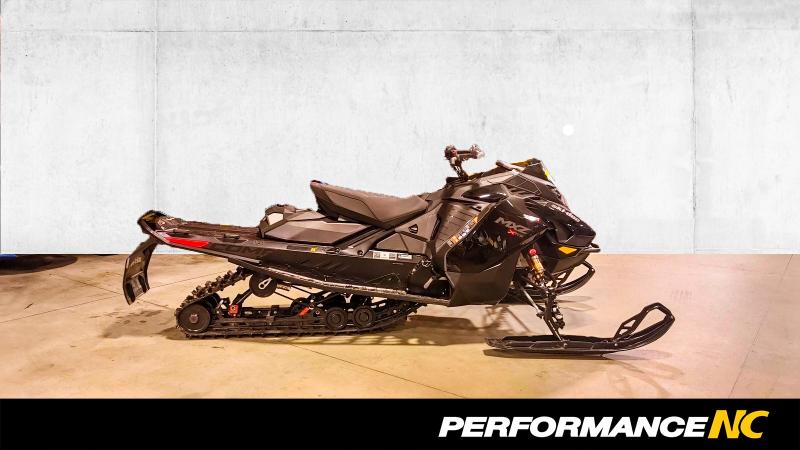 Motoneige SKI-DOO MXZ X-RS w/ COMPETITION 850 E-TEC 2025