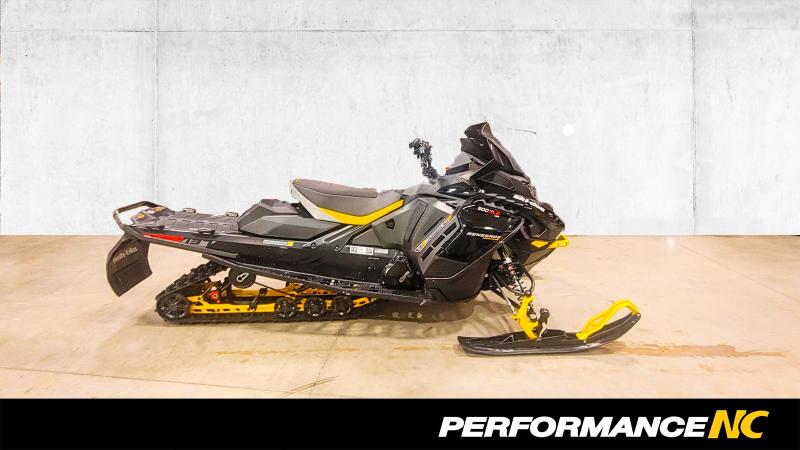 Motoneige SKI-DOO RENEGADE ADR ENDURO 900 ACE TurboR 2024