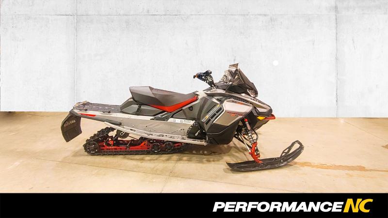 Motoneige SKI-DOO RENEGADE X-RS 900 ACE TURBO R 2023