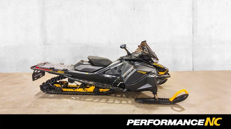 Motoneige SKI-DOO TUNDRA LE 600 ACE 2025